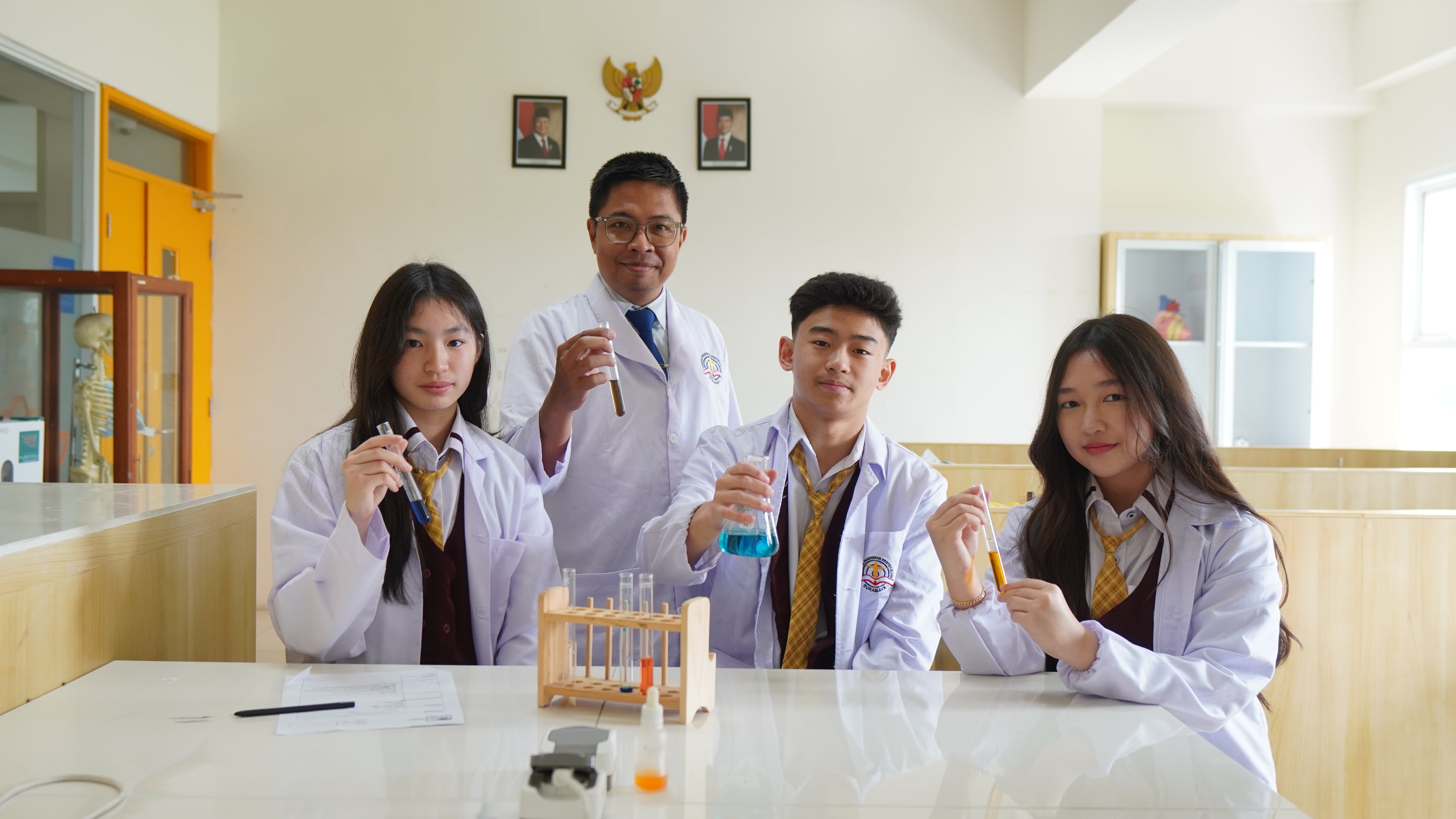 High school students in a learning environment